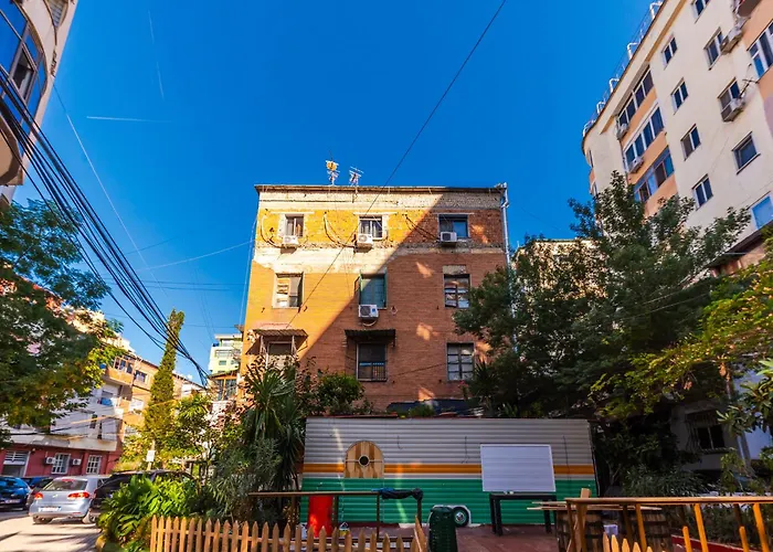 Moskat By Tirana