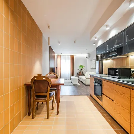 Moskat By * 티라나