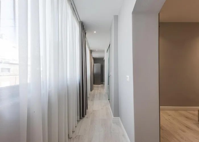 Moskat By * 地拉那